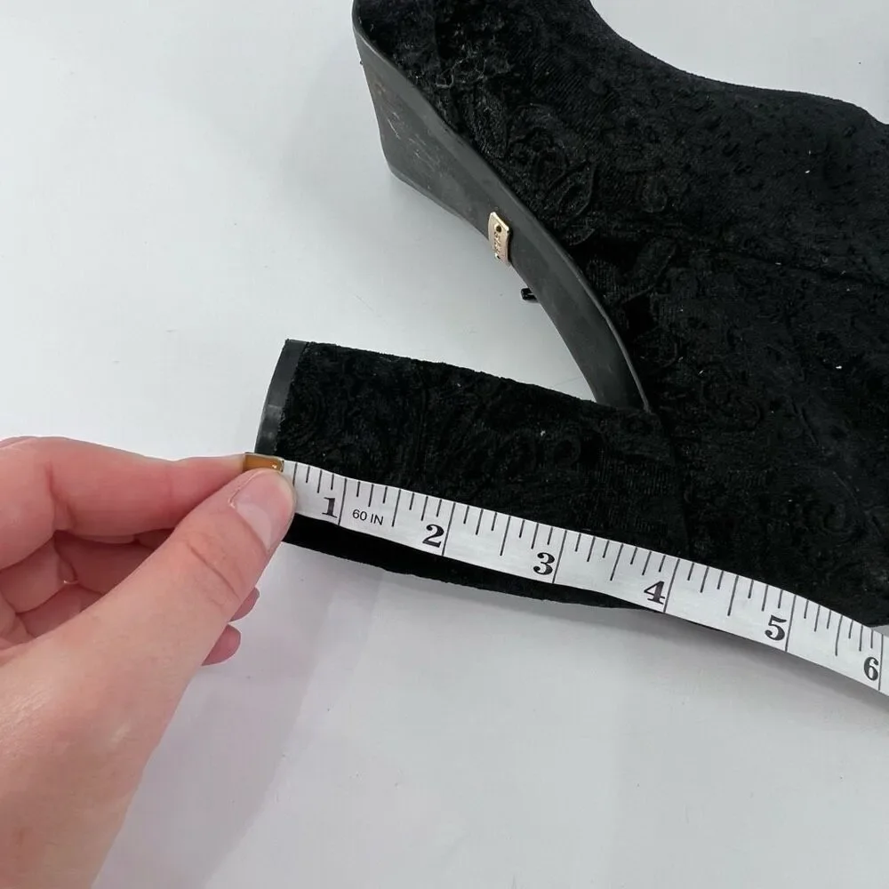 Kensie Black Velvet Floral Emeline Block heel boot bootie size 8.5 Platform Goth